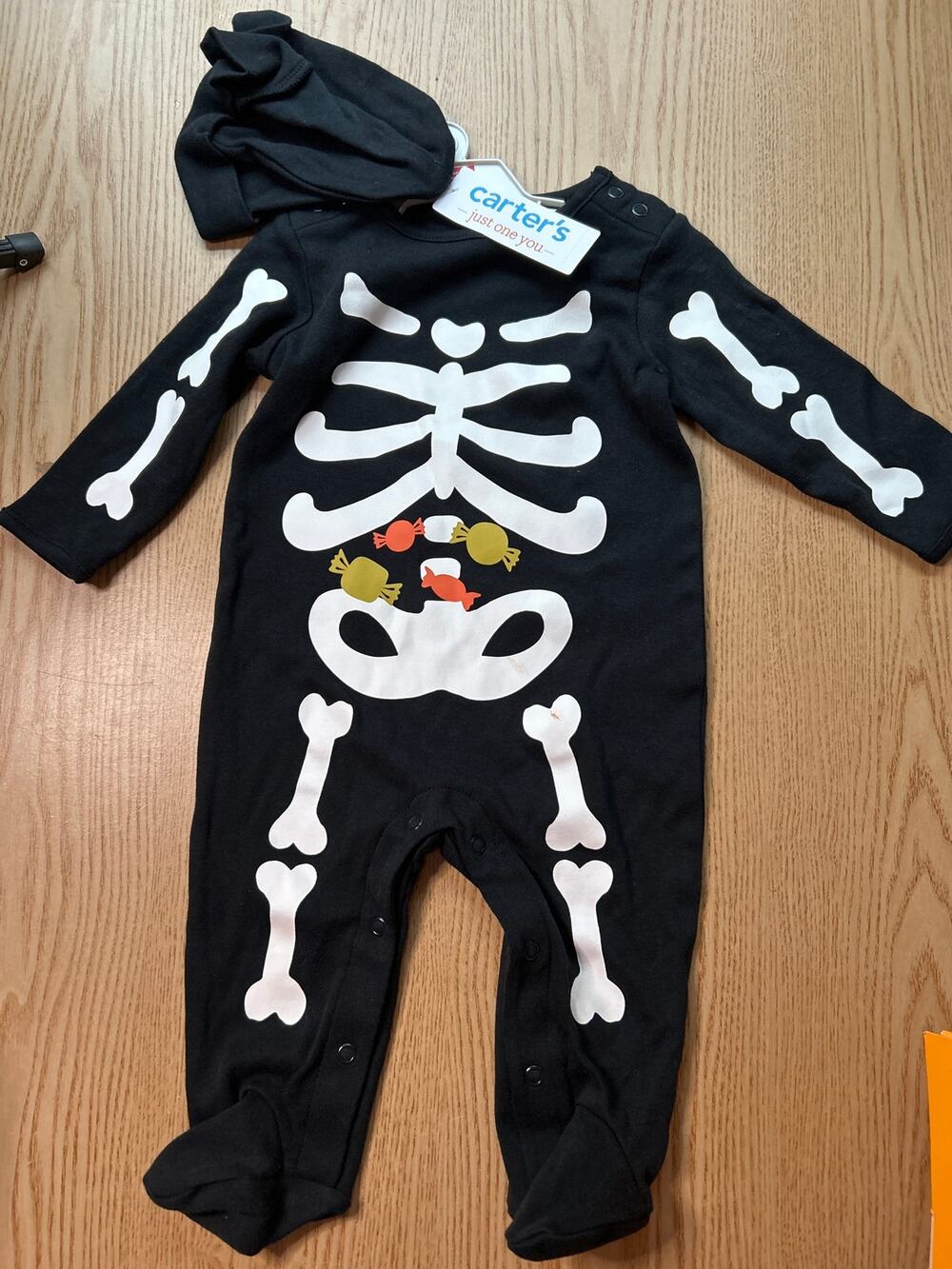New Carters Just One You Baby 2pc Skeleton🩻 romper Bodysuit Black size 6 Months